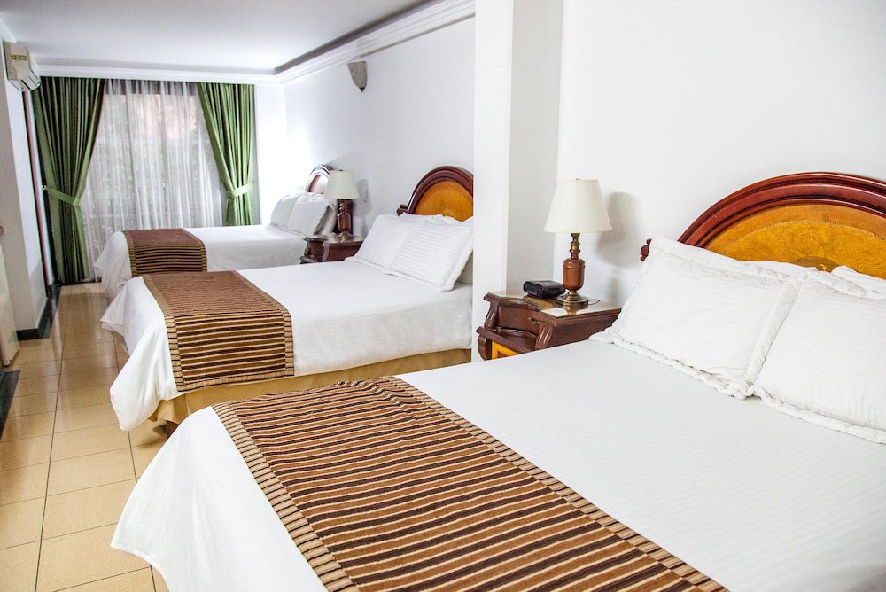 Solar Hotel Casa Laureles en Medellín: habitación
