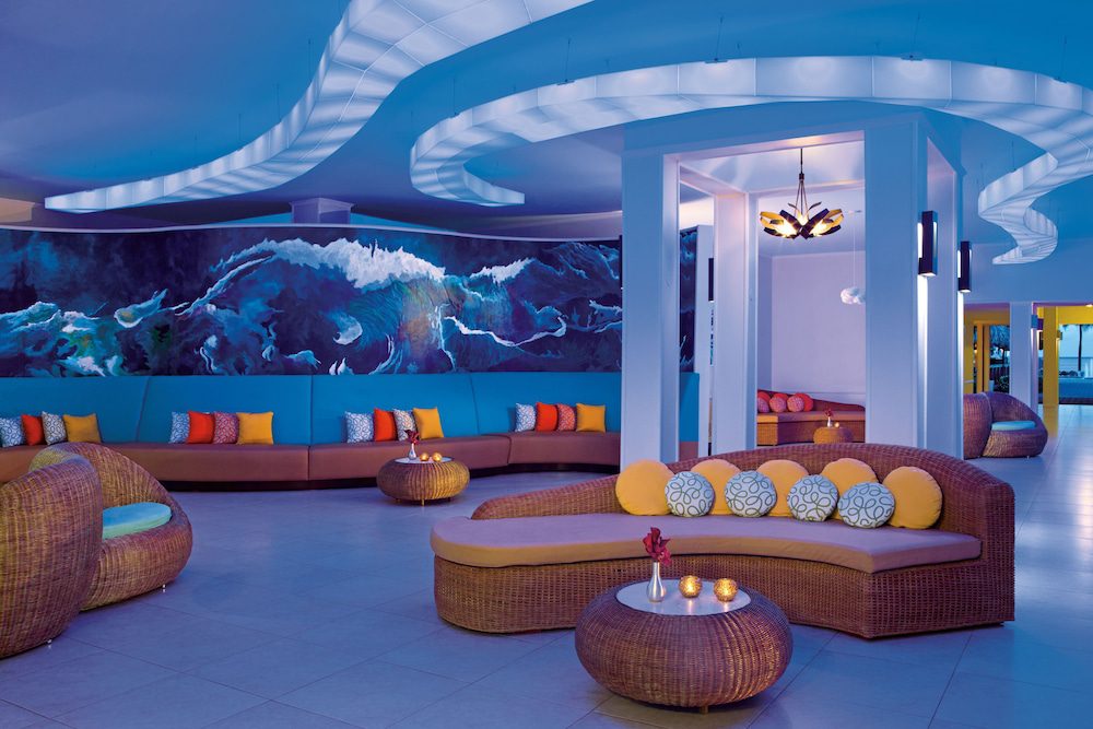 Sunscape Curacao Resort, Spa & Casino en Curazao: sala de estar del lobby