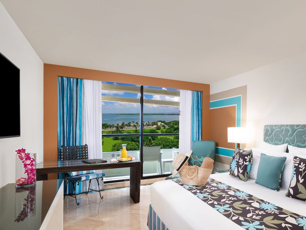 The Pyramid at Grand Oasis en Cancún: vista desde la habitación
