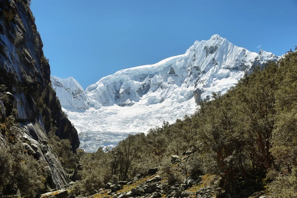 Nevado Ranrapalca en la Cordillera Blanca, Perú
