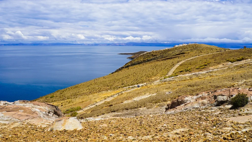 Isla del Sol en el lago Titicaca, Bolivia