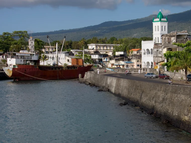Vista de Moroni en la isla Gran Comora, Comoras
