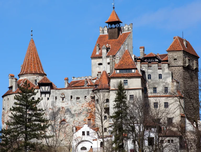 Castillo de Bran cerca de Brașov, Transilvania, Rumanía